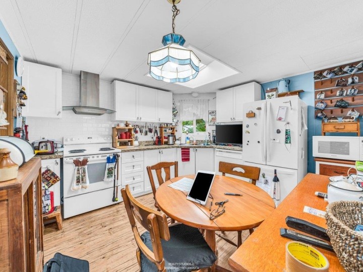 Photo 17 at 515 Tyee Court, Park Royal, West Vancouver