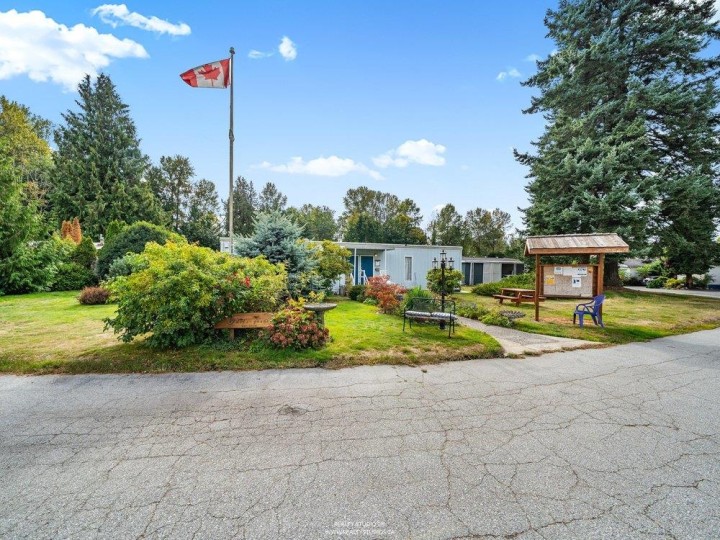 Photo 38 at 515 Tyee Court, Park Royal, West Vancouver