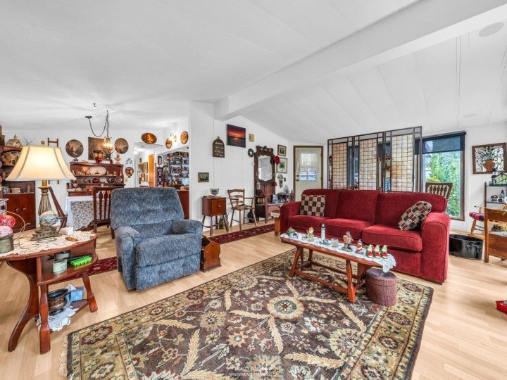 Photo 10 at 515 Tyee Court, Park Royal, West Vancouver