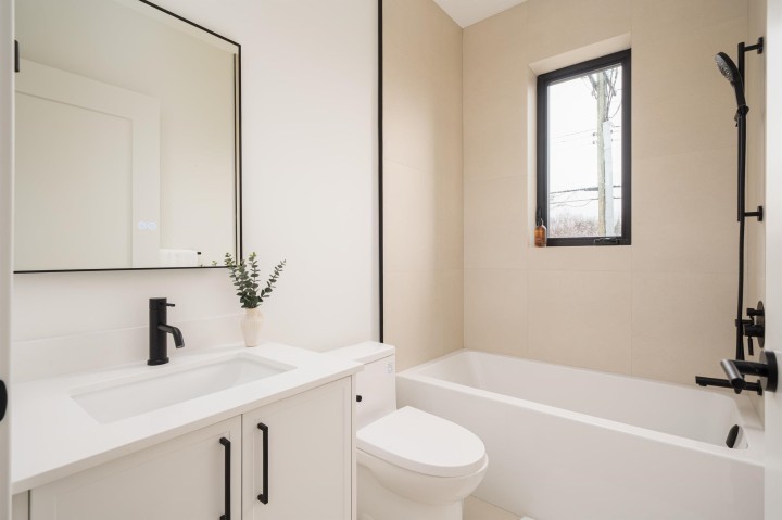 Photo 20 at 838 W 64th Avenue, Marpole, Vancouver West