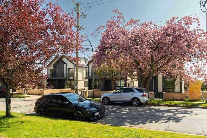 Photo 34 at 838 W 64th Avenue, Marpole, Vancouver West