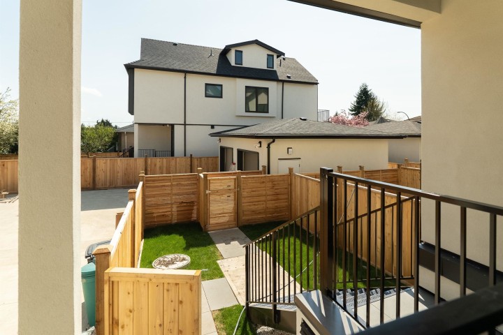 Photo 33 at 838 W 64th Avenue, Marpole, Vancouver West