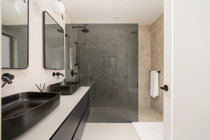 Photo 14 at 838 W 64th Avenue, Marpole, Vancouver West