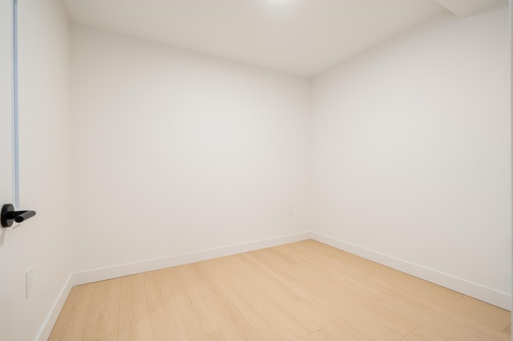 Photo 31 at 838 W 64th Avenue, Marpole, Vancouver West