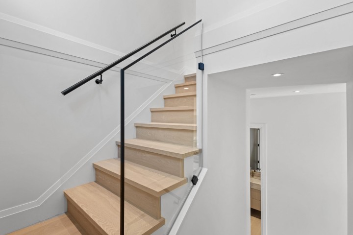 Photo 12 at 1 - 1243 E 27th Avenue, Knight, Vancouver East