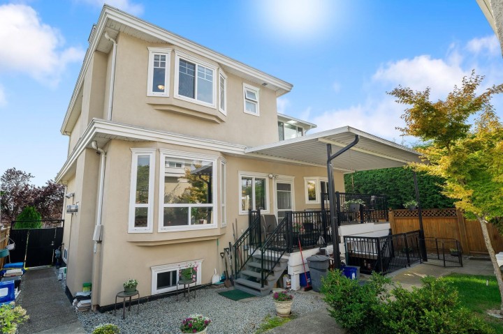 Photo 26 at 339 E 63rd Avenue, South Vancouver, Vancouver East