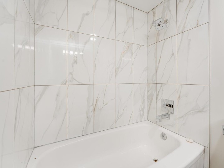 Photo 2 at 204 - 2234 Prince Albert Street, Mount Pleasant VE, Vancouver East