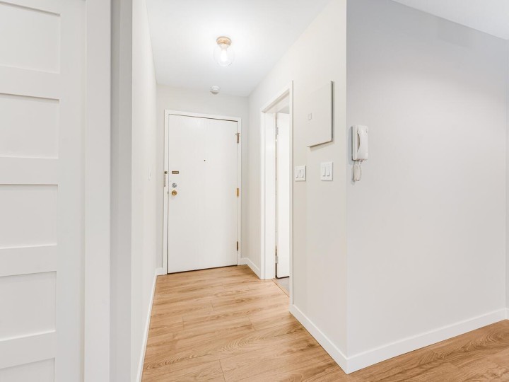 Photo 16 at 204 - 2234 Prince Albert Street, Mount Pleasant VE, Vancouver East