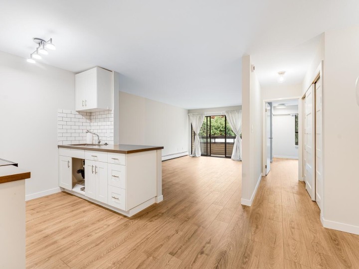 Photo 12 at 204 - 2234 Prince Albert Street, Mount Pleasant VE, Vancouver East