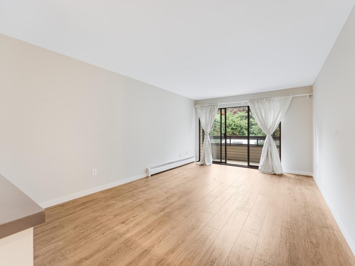 Photo 14 at 204 - 2234 Prince Albert Street, Mount Pleasant VE, Vancouver East