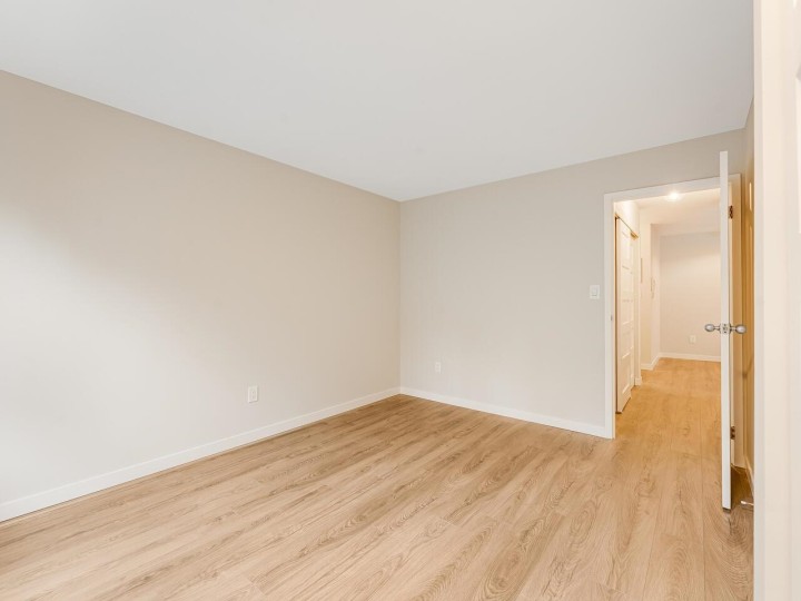 Photo 11 at 204 - 2234 Prince Albert Street, Mount Pleasant VE, Vancouver East