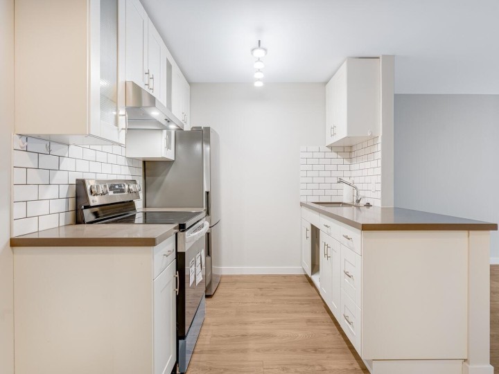 Photo 4 at 204 - 2234 Prince Albert Street, Mount Pleasant VE, Vancouver East