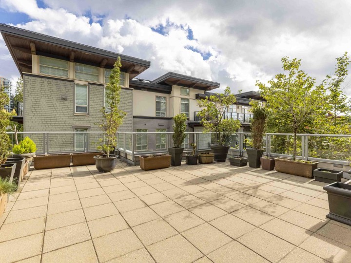 Photo 6 at 307 - 3382 Wesbrook Mall, University VW, Vancouver West