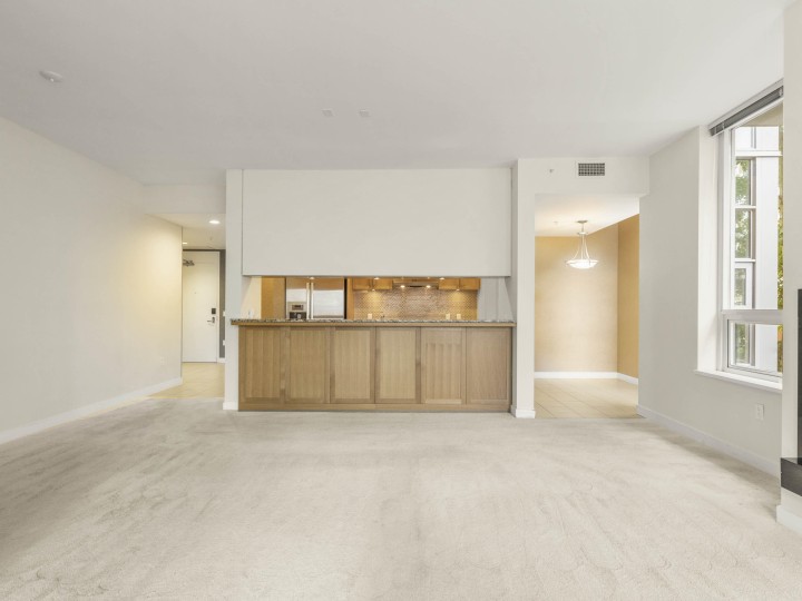 Photo 12 at 307 - 3382 Wesbrook Mall, University VW, Vancouver West