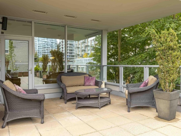 Photo 10 at 307 - 3382 Wesbrook Mall, University VW, Vancouver West