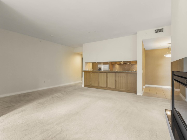 Photo 11 at 307 - 3382 Wesbrook Mall, University VW, Vancouver West