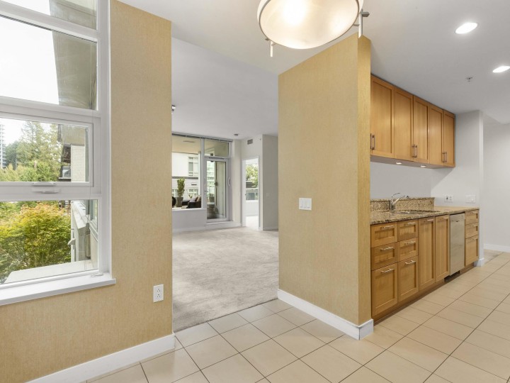 Photo 19 at 307 - 3382 Wesbrook Mall, University VW, Vancouver West