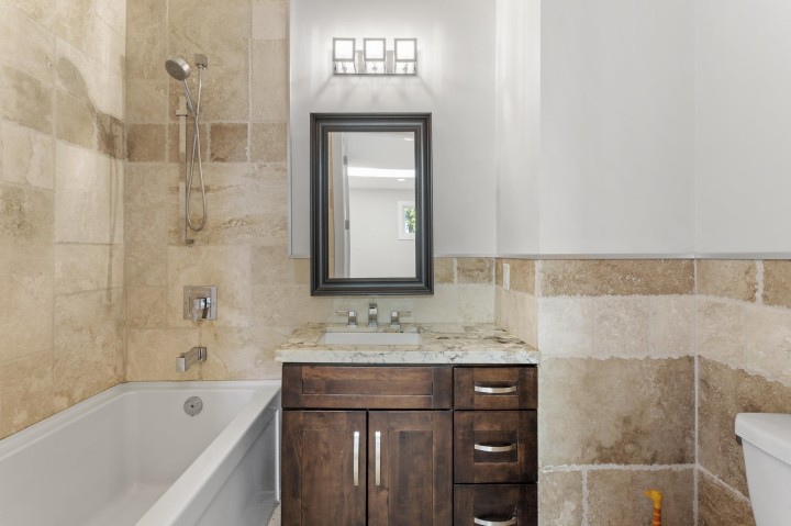 Photo 31 at 220 Panorama Road, Lions Bay, West Vancouver