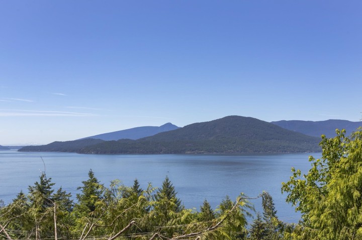 Photo 29 at 220 Panorama Road, Lions Bay, West Vancouver