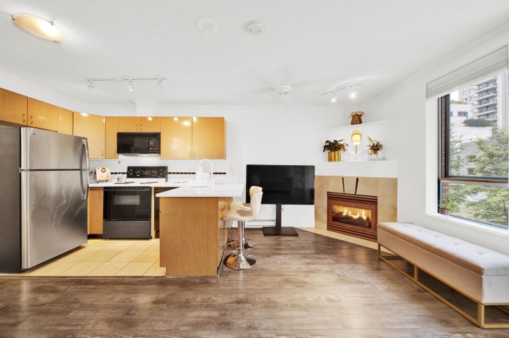 Photo 13 at 510 - 939 Homer Street, Yaletown, Vancouver West