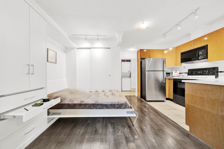 Photo 17 at 510 - 939 Homer Street, Yaletown, Vancouver West