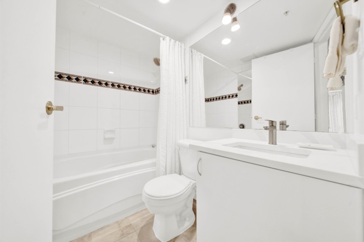 Photo 16 at 510 - 939 Homer Street, Yaletown, Vancouver West