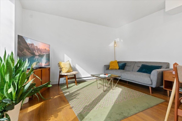 Photo 8 at 37 Keefer Place, Downtown VW, Vancouver West