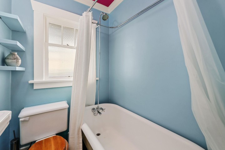 Photo 13 at 2274 E 7th Avenue, Grandview Woodland, Vancouver East