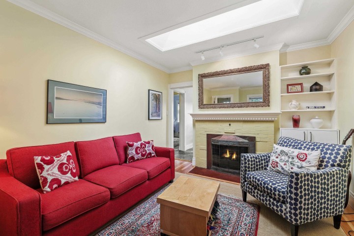 Photo 5 at 2274 E 7th Avenue, Grandview Woodland, Vancouver East