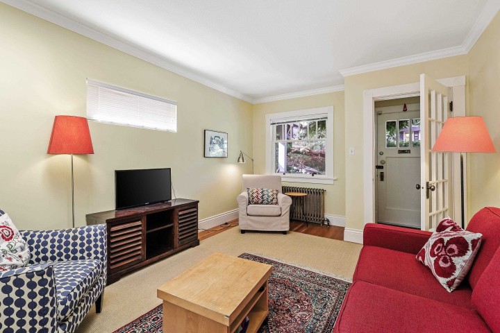 Photo 4 at 2274 E 7th Avenue, Grandview Woodland, Vancouver East