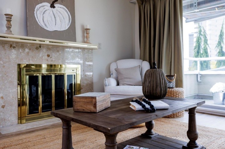 Photo 7 at 17 - 2150 Marine Drive, Dundarave, West Vancouver