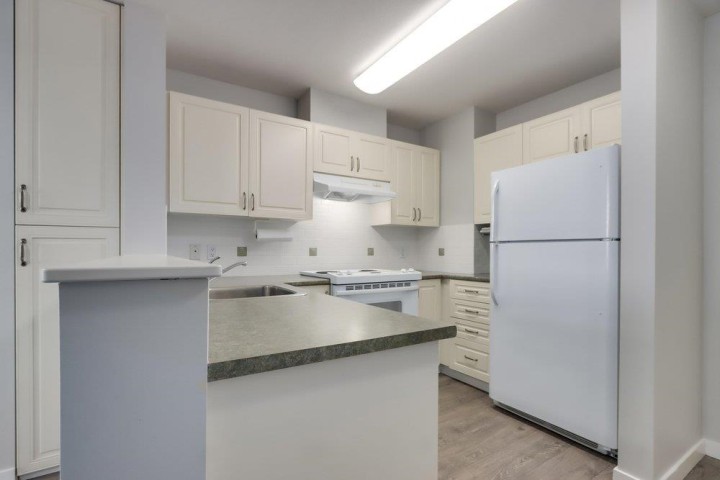 Photo 9 at 712 - 2799 Yew Street, Kitsilano, Vancouver West