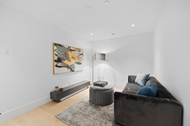 Photo 27 at 2505 W 37th Avenue, MacKenzie Heights, Vancouver West