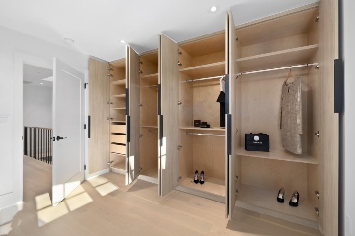 Photo 18 at 2505 W 37th Avenue, MacKenzie Heights, Vancouver West