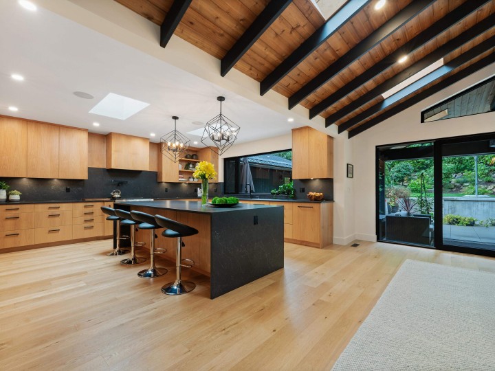 Photo 16 at 4645 Caulfeild Drive, Caulfeild, West Vancouver