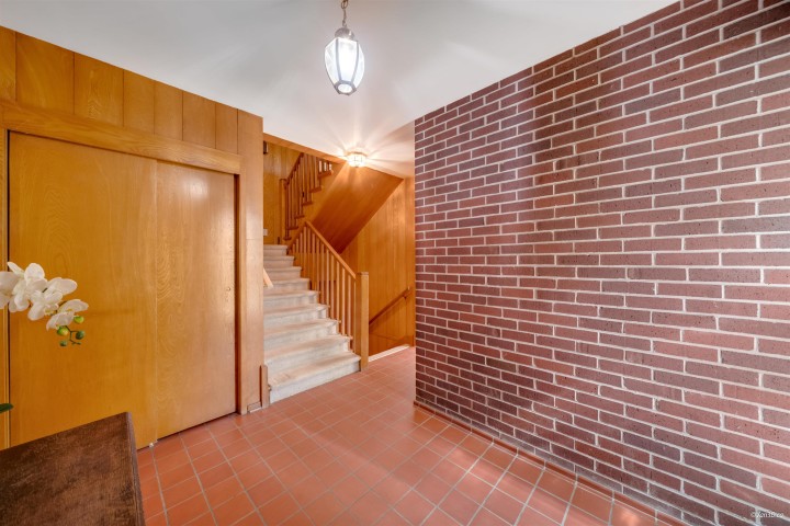 Photo 6 at 1752 Ottawa Place, Ambleside, West Vancouver