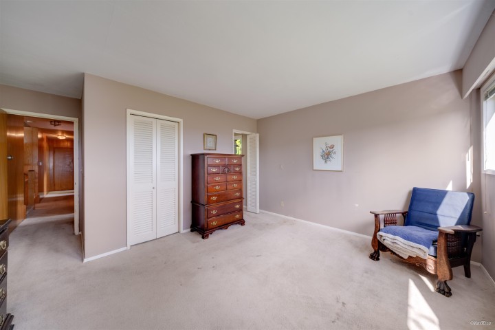 Photo 13 at 1752 Ottawa Place, Ambleside, West Vancouver