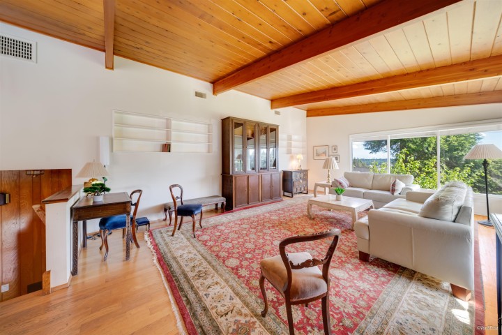 Photo 7 at 1752 Ottawa Place, Ambleside, West Vancouver