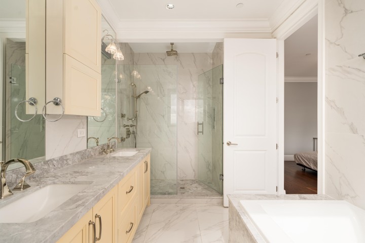 Photo 22 at 1410 Mathers Avenue, Ambleside, West Vancouver