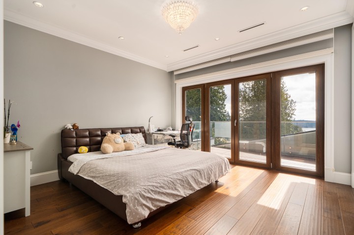 Photo 18 at 1410 Mathers Avenue, Ambleside, West Vancouver