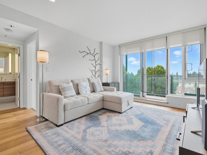 Photo 10 at 702 - 8488 Cornish Street, S.W. Marine, Vancouver West