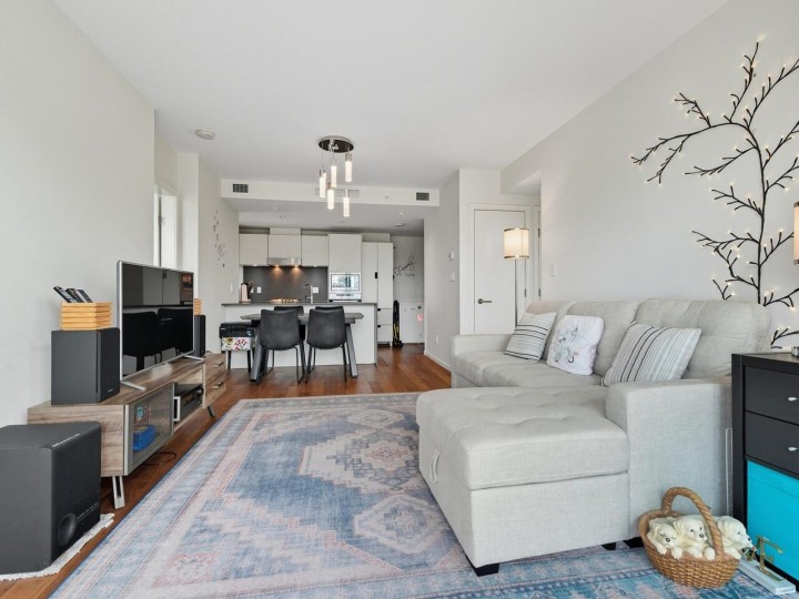 Photo 8 at 702 - 8488 Cornish Street, S.W. Marine, Vancouver West