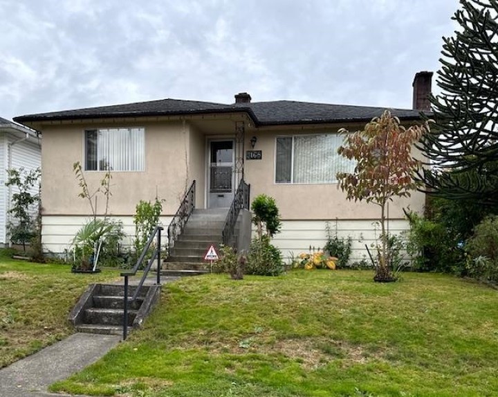 Photo 1 at 3168 E 16th Avenue, Renfrew Heights, Vancouver East