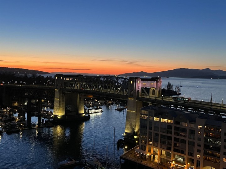 Photo 20 at 1402 - 1625 Hornby Street, Yaletown, Vancouver West