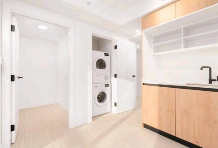 Photo 5 at 1208 - 5058 Joyce Street, Collingwood VE, Vancouver East