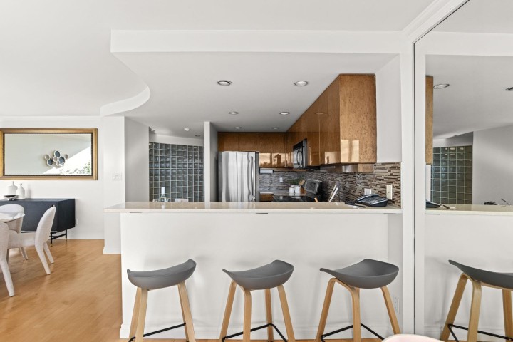 Photo 22 at 503 - 1995 Beach Avenue, West End VW, Vancouver West