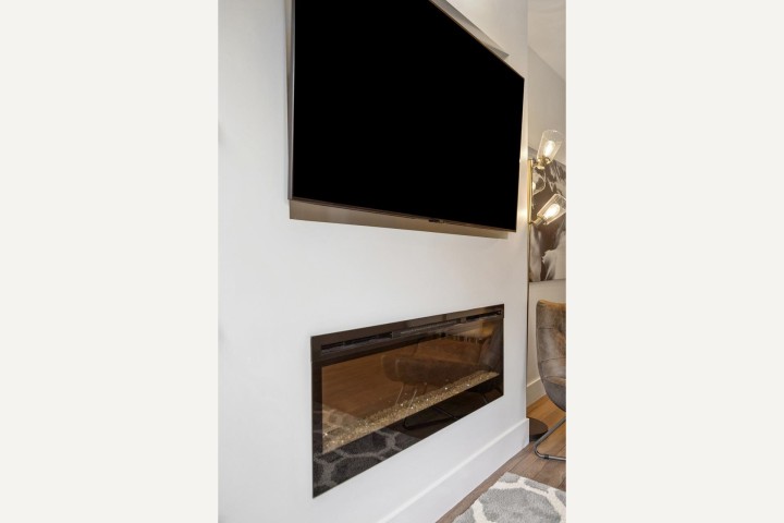 Photo 7 at 406 - 3606 Aldercrest Drive, Roche Point, North Vancouver