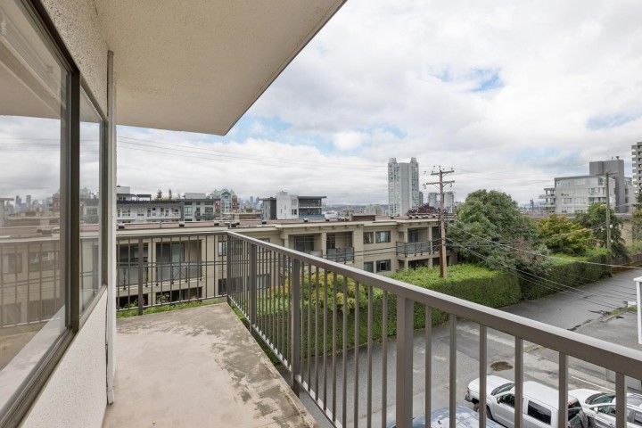 Photo 27 at 211 - 155 E 5th Street, Lower Lonsdale, North Vancouver