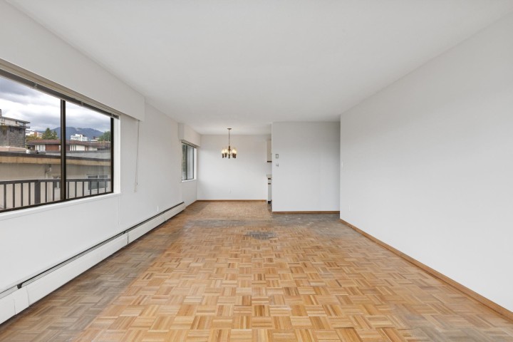 Photo 4 at 211 - 155 E 5th Street, Lower Lonsdale, North Vancouver