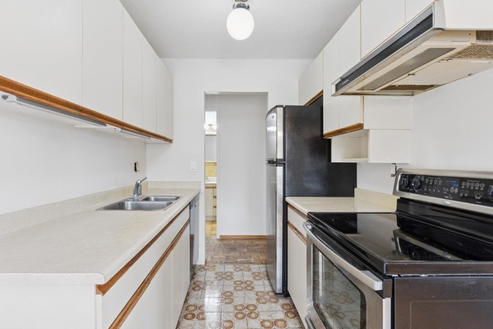 Photo 25 at 211 - 155 E 5th Street, Lower Lonsdale, North Vancouver